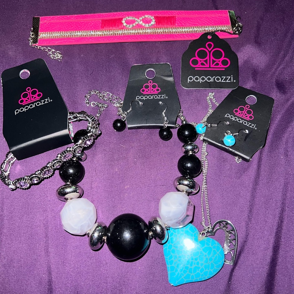 HUGE JEWELRY ASSORTMENT (mystery bundles) - 100+ pieces